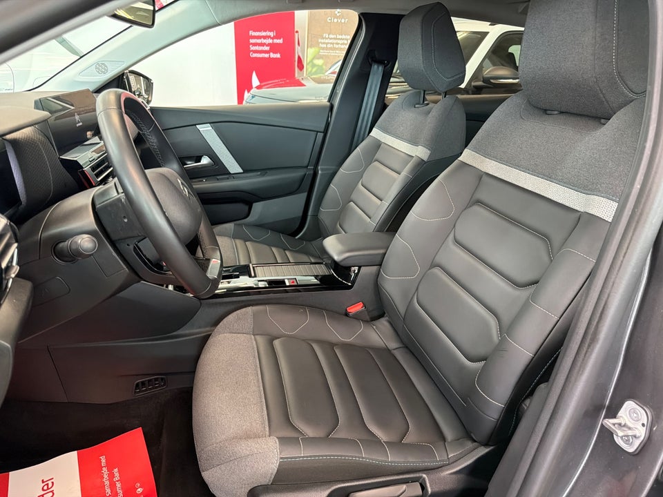 Citroën ë-C4 X 50 Max 4d