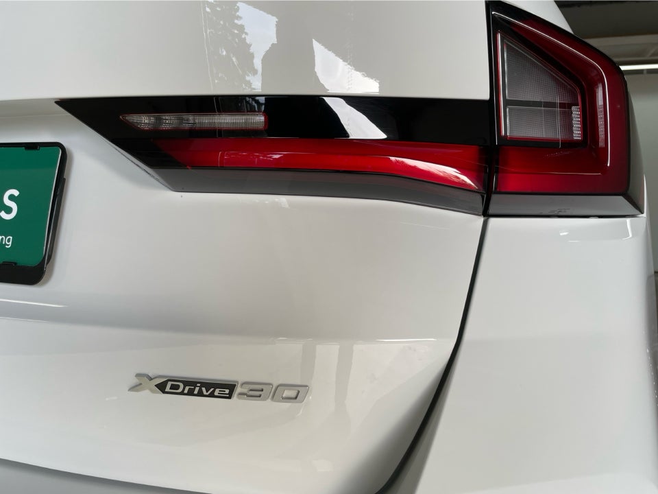 BMW iX1 xDrive30 M-Sport 5d