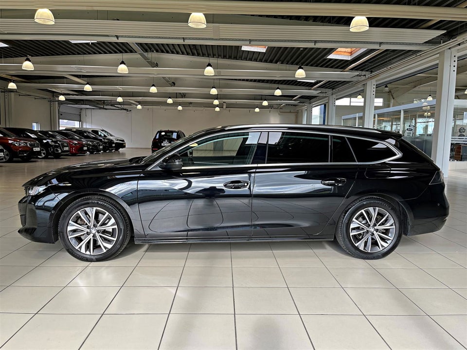 Peugeot 508 1,6 Hybrid Allure Pack SW EAT8 5d