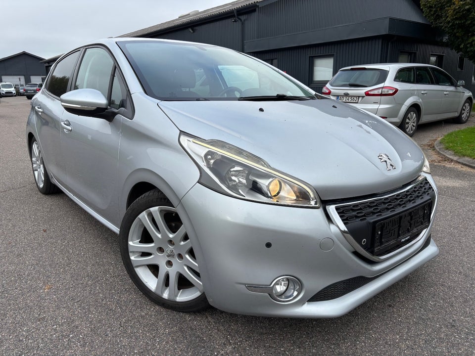 Peugeot 208 1,0 VTi Excite Van 5d