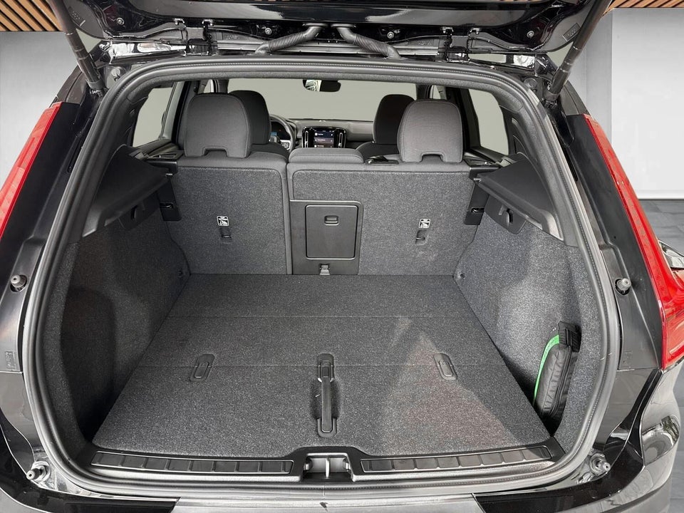 Volvo XC40 ReCharge Twin Plus 5d
