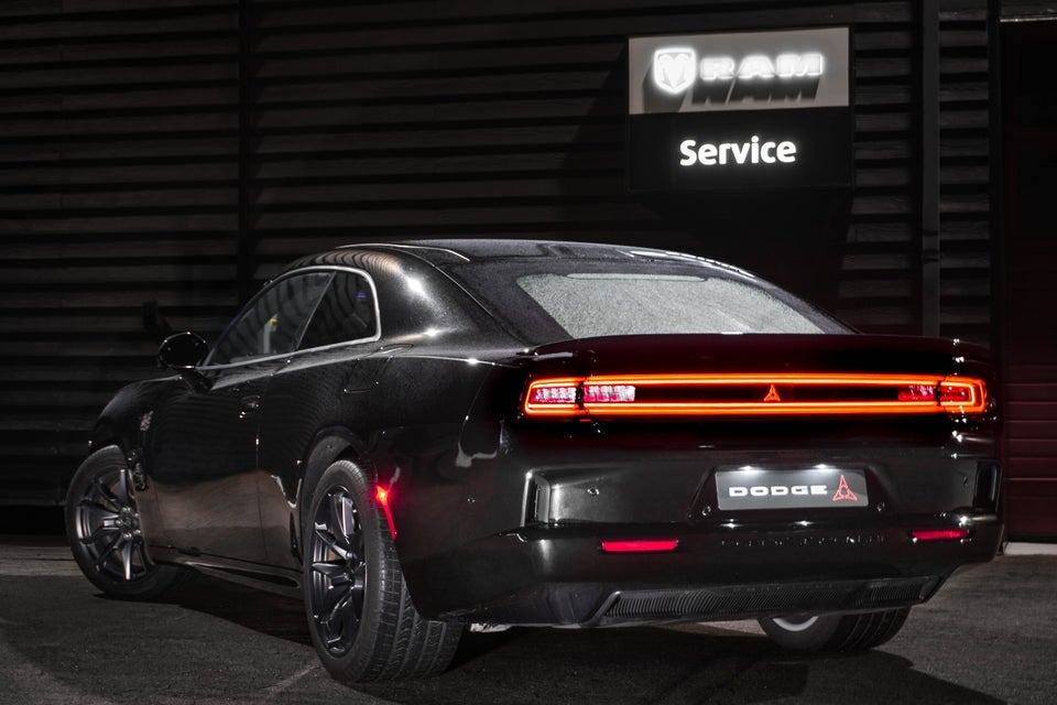 Dodge Charger EV Daytona Scat Pack 2d