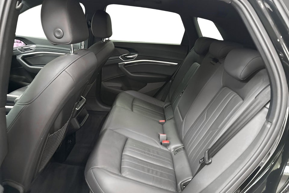 Audi e-tron 55 Advanced quattro 5d