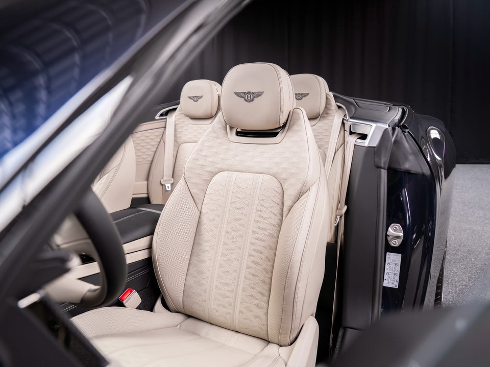 Bentley Continental GTC 4,0 V8 Hybrid S aut. 2d