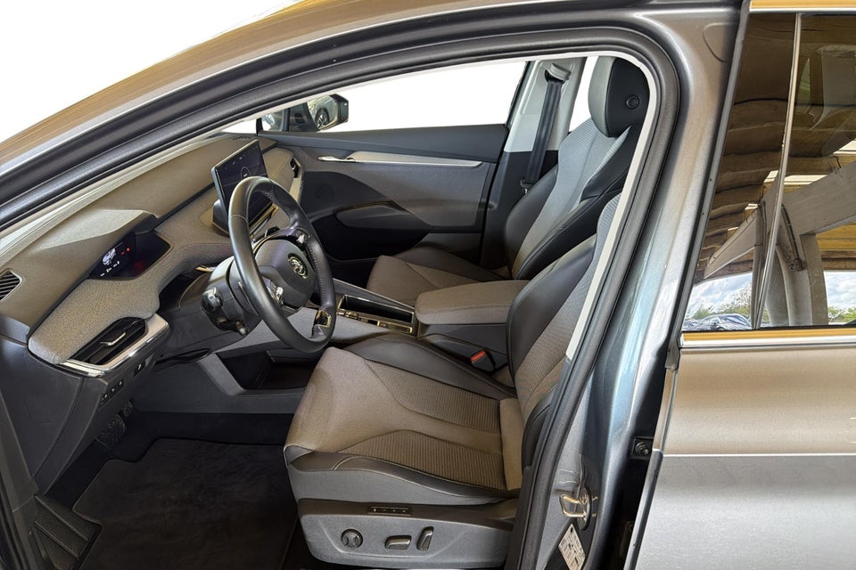 Skoda Enyaq 80 iV Premium Loft 5d