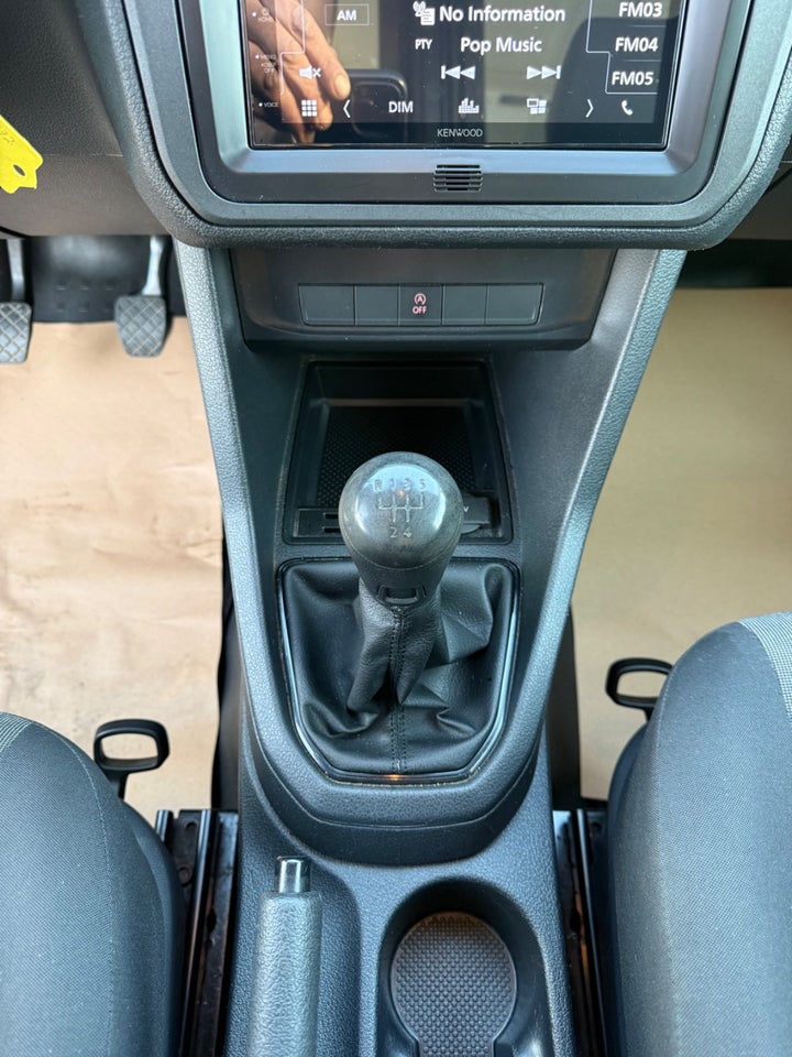 VW Caddy 2,0 TDi 102 BlueMotion Van 4d