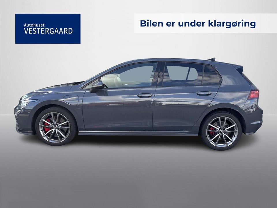 VW Golf VIII 1,4 GTE DSG 5d