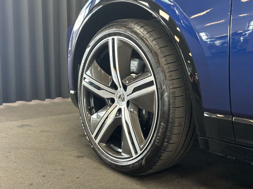 Porsche Macan Turbo 5d