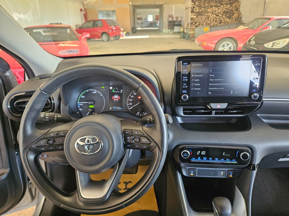 Toyota Yaris 1,5 Hybrid Active Tech+ e-CVT 5d