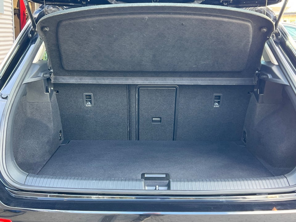 VW T-Roc 1,5 TSi 150 Life DSG 5d