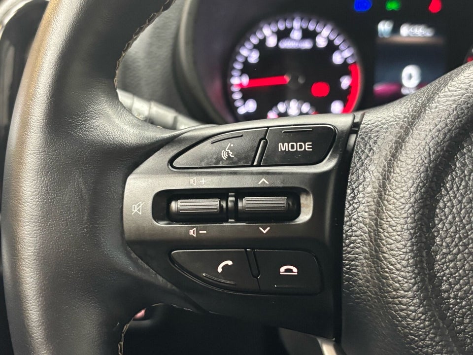 Kia Picanto 1,0 Prestige Upgrade AMT 5d