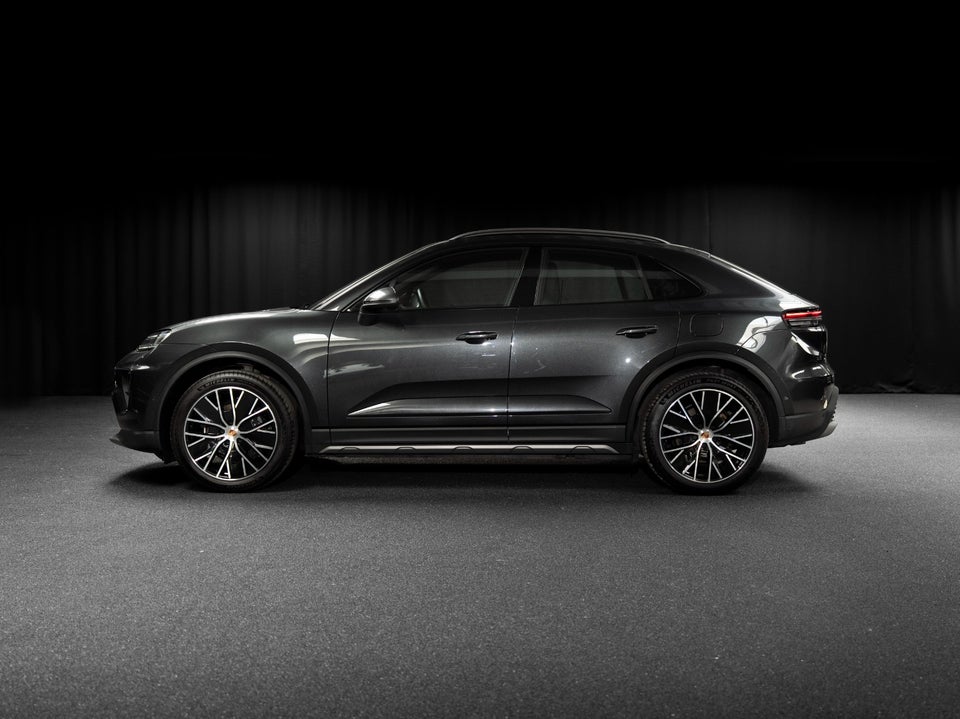 Porsche Macan 4 5d