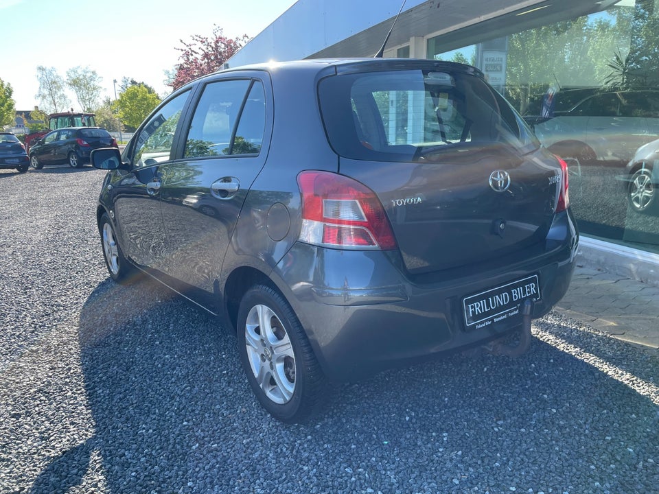 Toyota Yaris 1,3 T3 5d