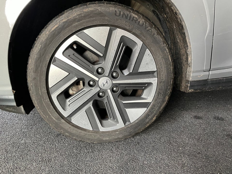 Hyundai Kona 39 EV Trend 5d