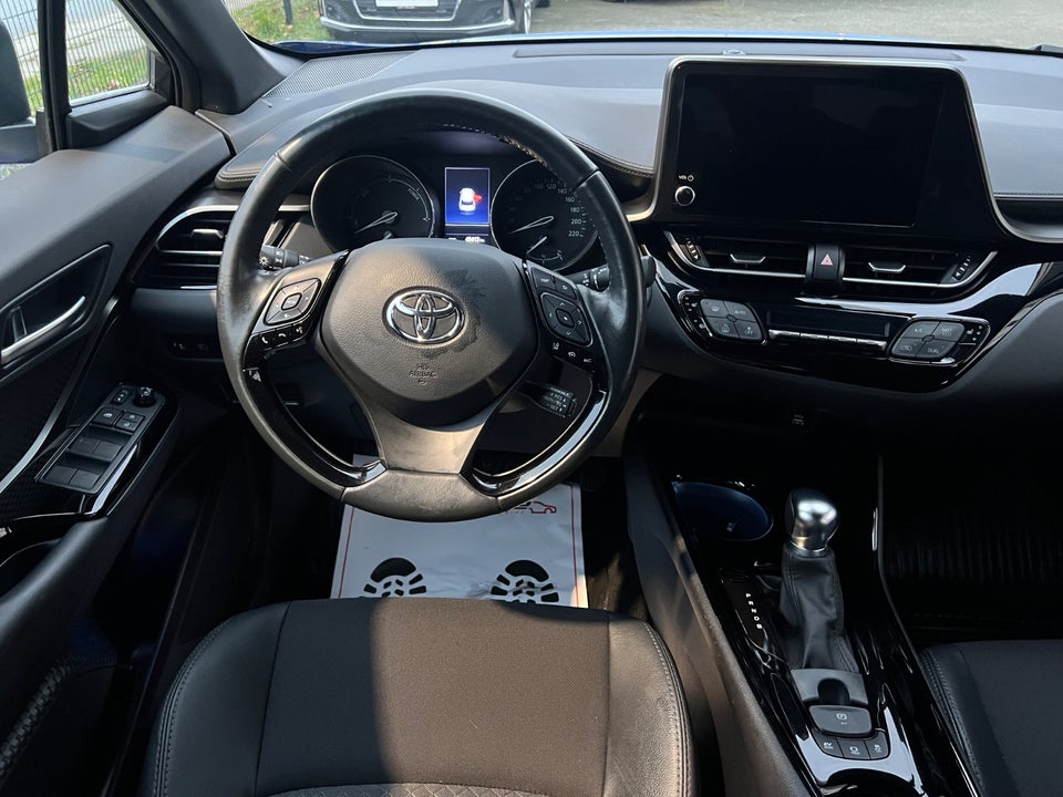 Toyota C-HR 1,8 Hybrid C-HIC CVT 5d