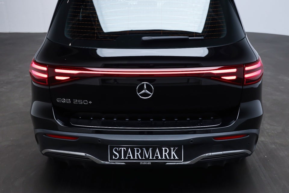 Mercedes EQB250+ AMG Advance 7prs 5d
