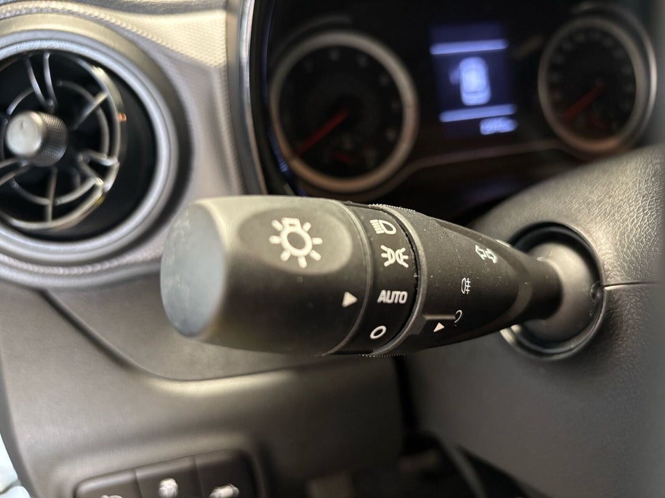 Hyundai i10 1,0 MPi Advanced 5d