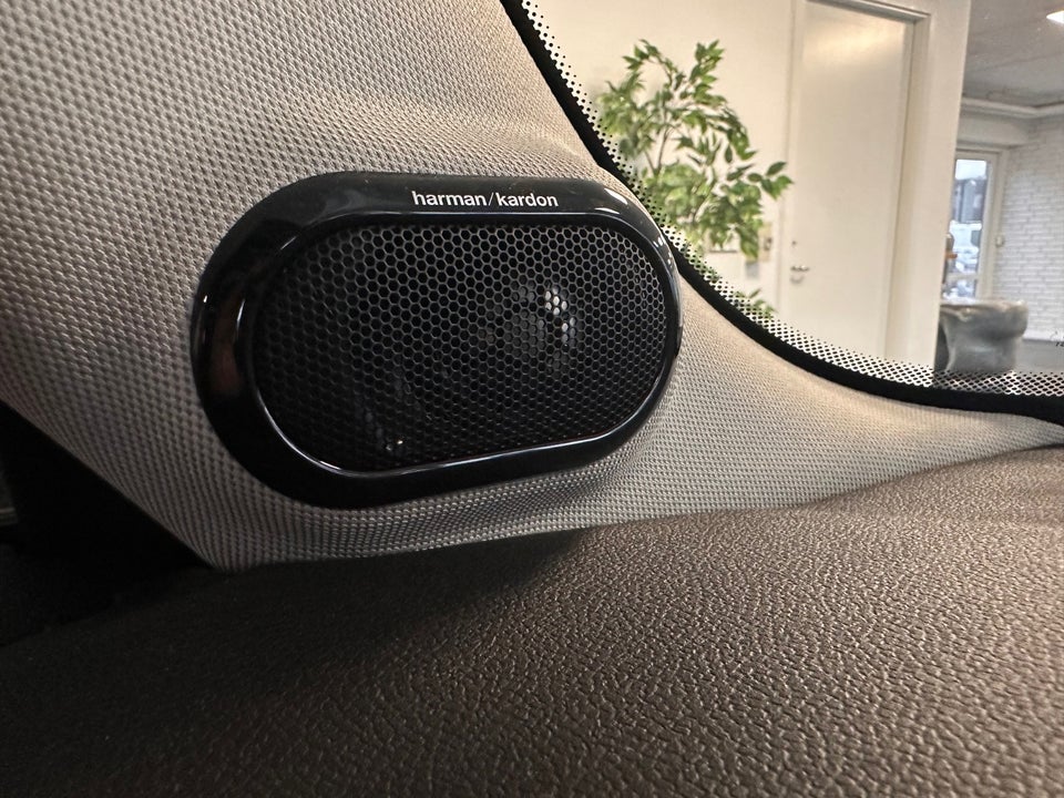 MINI Cooper SE Maximise 3d