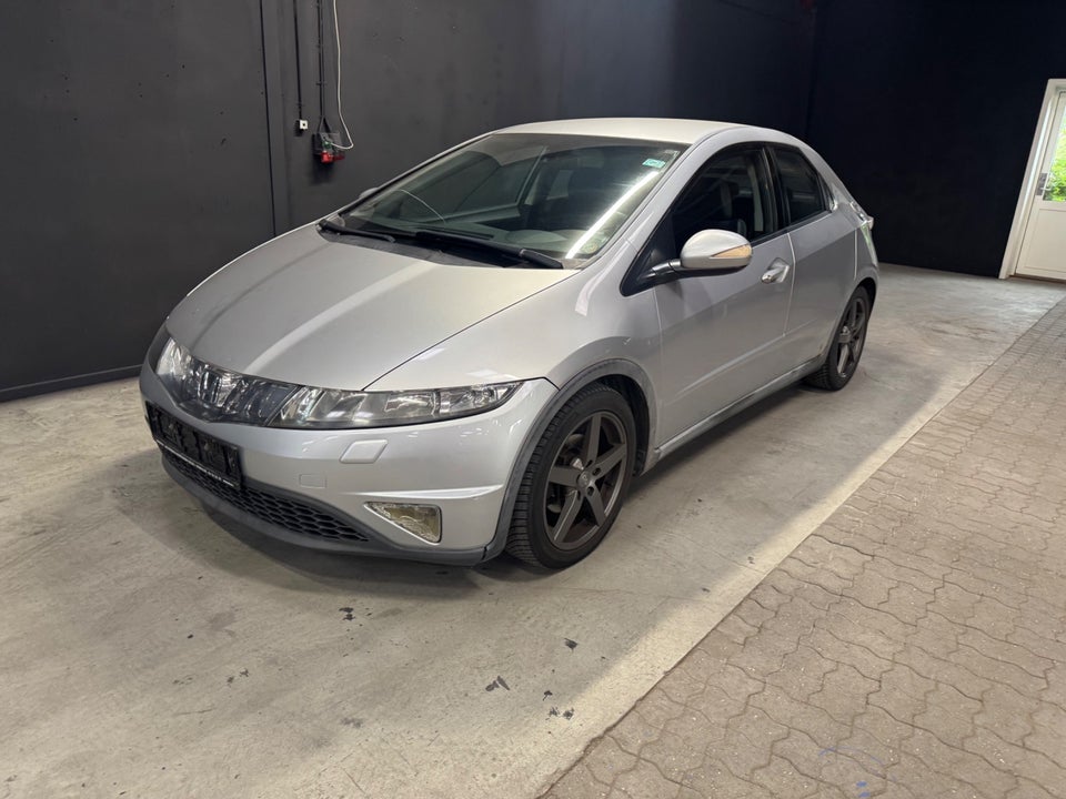 Honda Civic 1,8 Comfort 5d