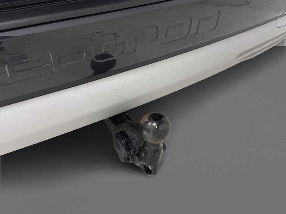 Audi Q4 e-tron 45 Progress quattro 5d