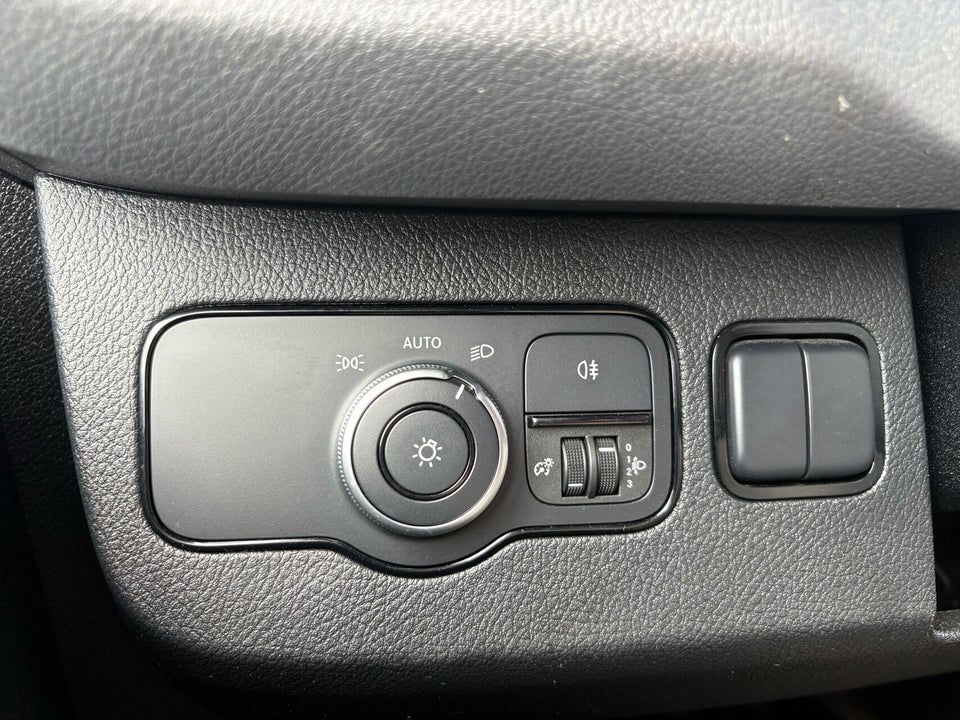 Mercedes Sprinter 317 2,0 CDi Alukasse m/lift aut. RWD 2d
