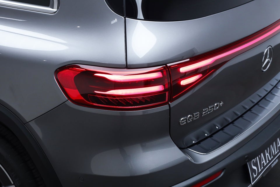 Mercedes EQB250+ AMG Premium 5d