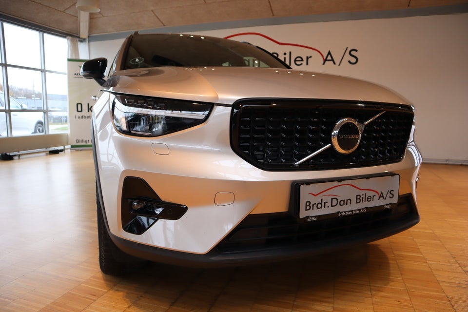 Volvo XC40 1,5 T5 ReCharge Plus Dark aut. 5d