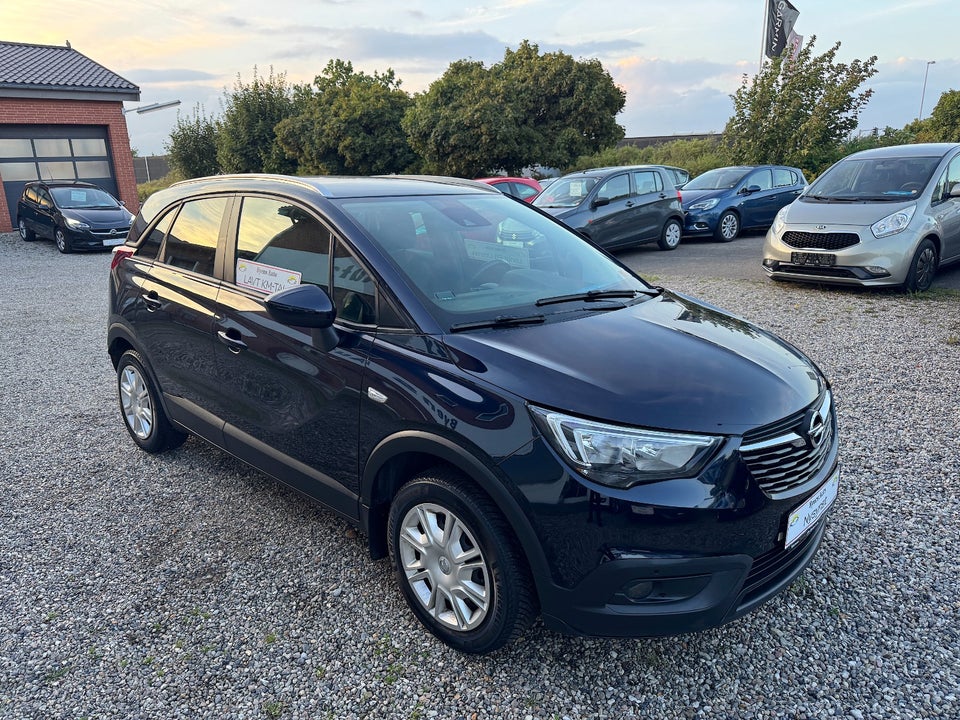 Opel Crossland X 1,2 T 110 Excite 5d