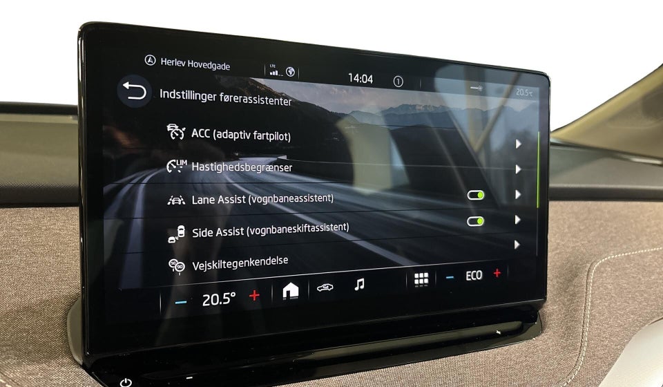 Skoda Enyaq 60 iV Selection Lodge 5d