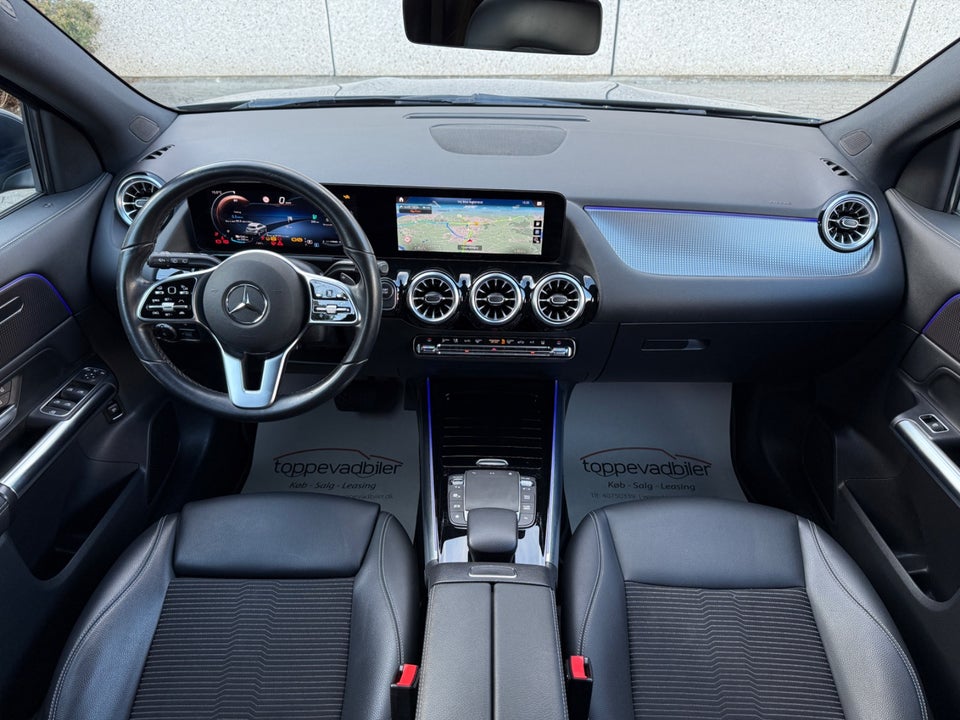 Mercedes EQA300 Progressive 4Matic 5d