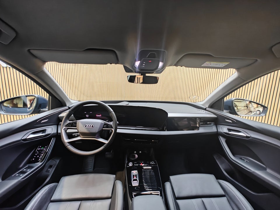 Audi Q6 e-tron Ultra quattro 5d
