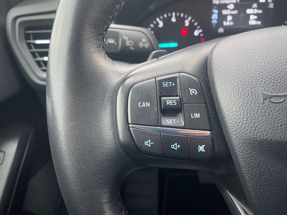 Ford Focus 1,0 EcoBoost Titanium aut. 5d