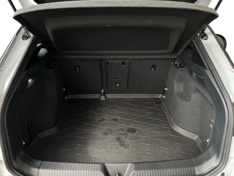 VW ID.4 77 Pro 5d