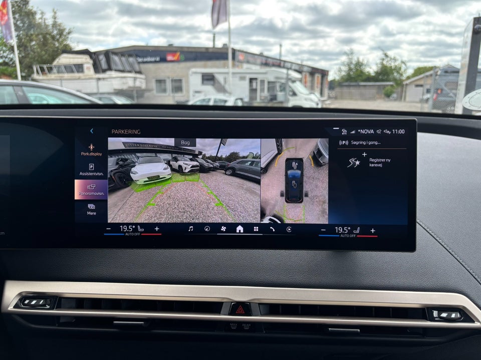 BMW iX xDrive40 Fully Charged 5d