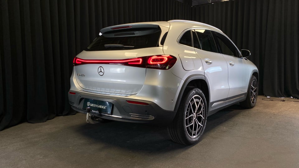 Mercedes EQA250 Progressive 5d