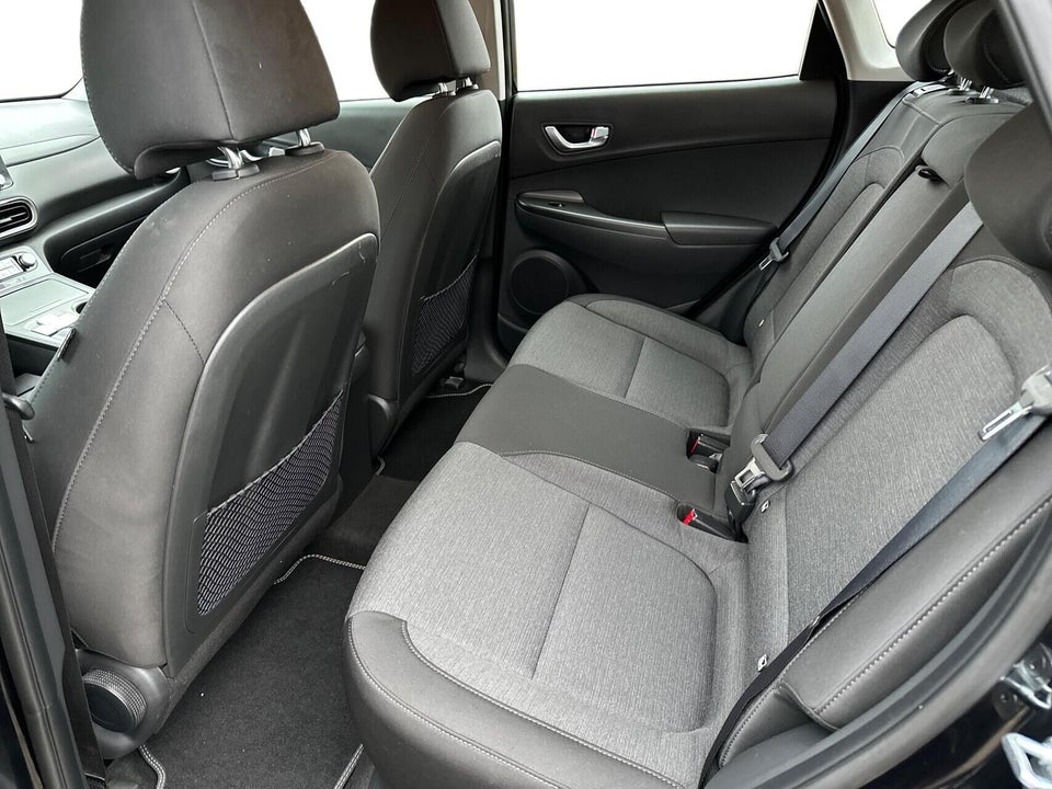 Hyundai Kona 39 EV Select 5d
