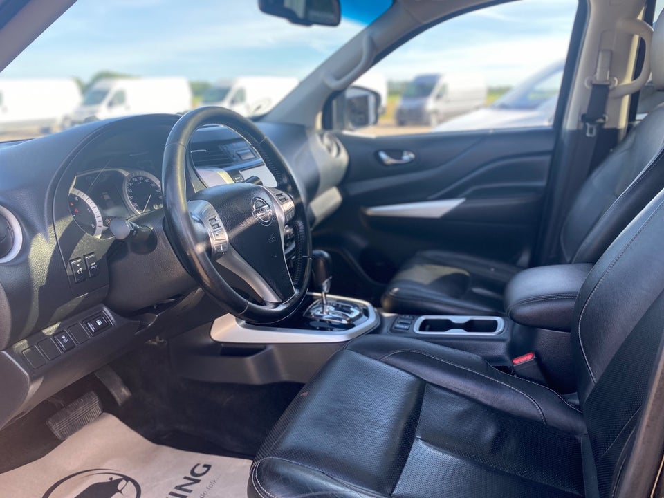 Nissan Navara 2,3 dCi 190 Db.Kab Tekna aut. 4d