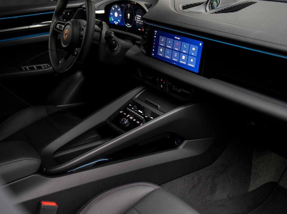 Porsche Macan 5d