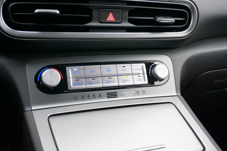 Hyundai Kona 39 EV Select 5d