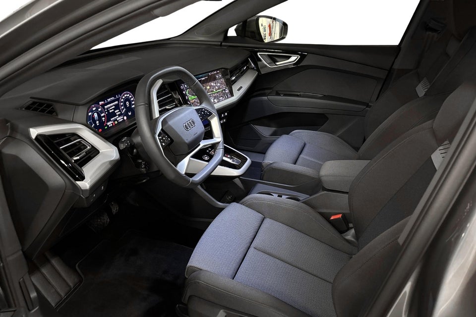 Audi Q4 e-tron 45 Progress 5d