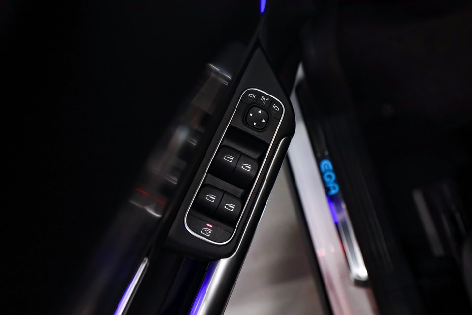 Mercedes EQA250+ AMG Advance 5d