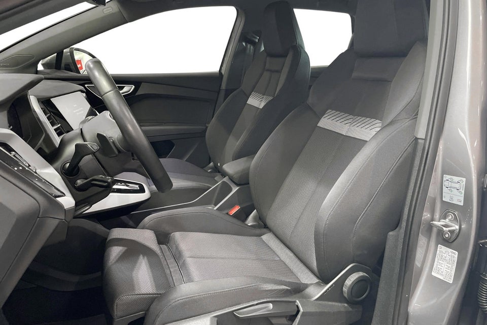 Audi Q4 e-tron 45 Progress 5d