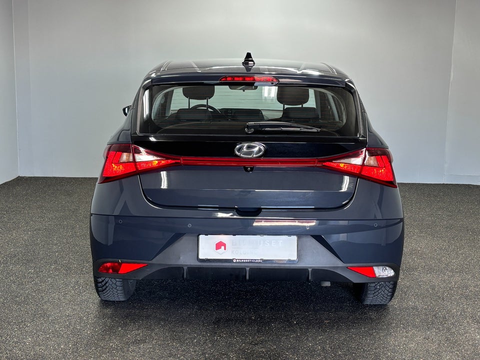 Hyundai i20 1,0 T-GDi Essential DCT 5d