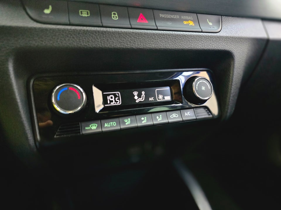 Skoda Fabia 1,0 MPi 75 Ambition Combi 5d