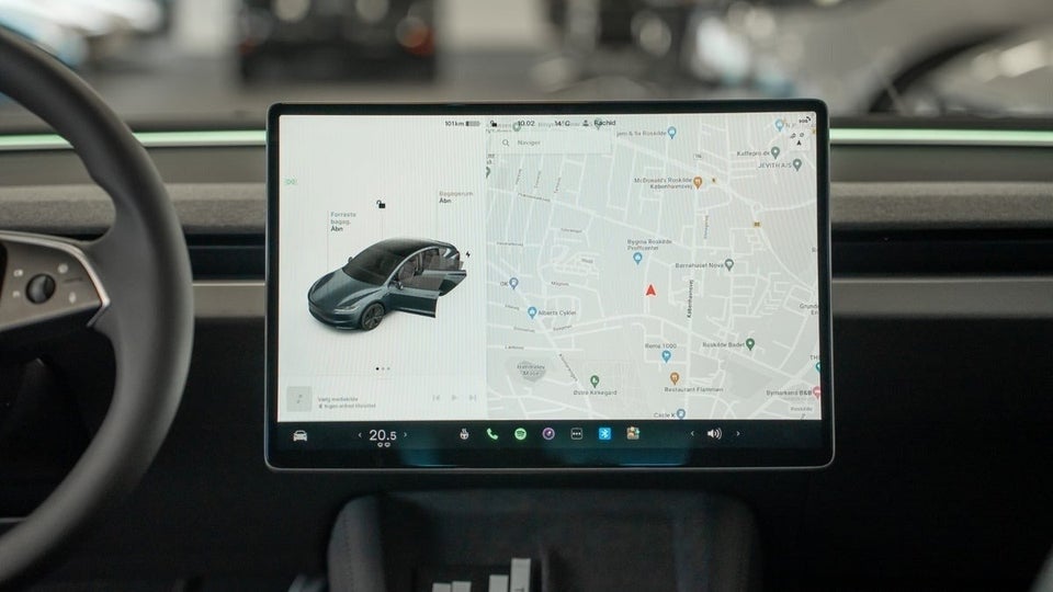 Tesla Model 3 RWD 4d