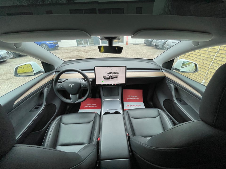 Tesla Model Y Long Range AWD 5d