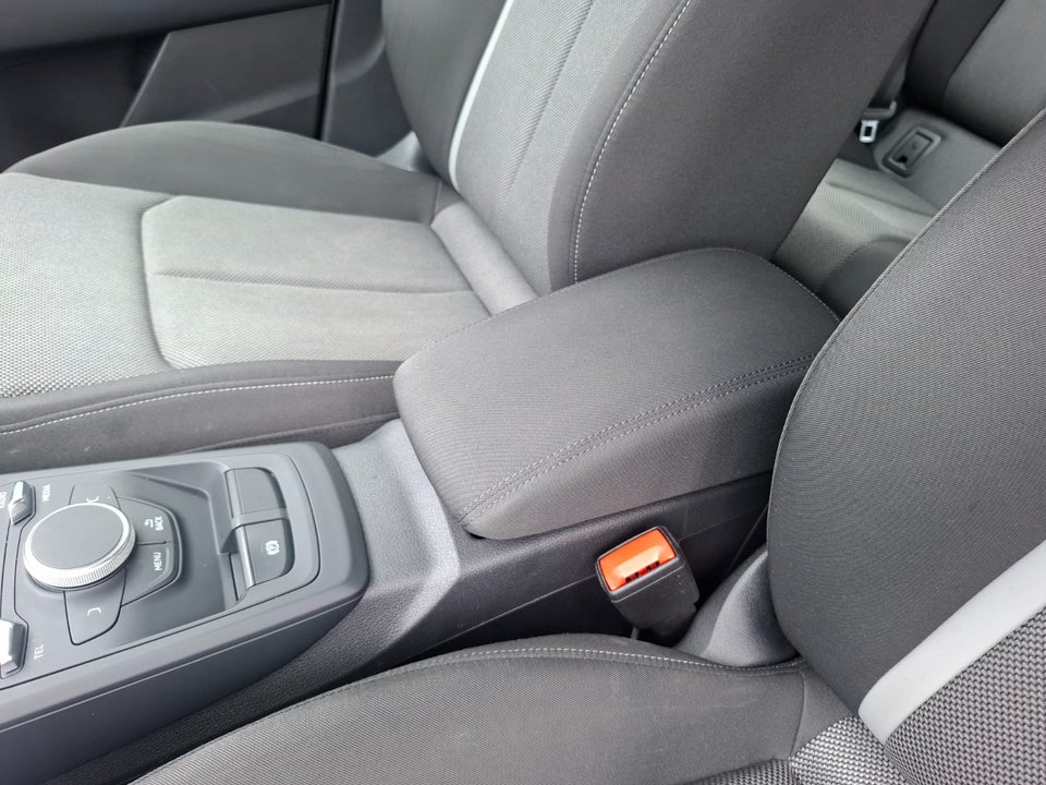 Audi Q2 1,6 TDi 116 Sport S-tr. 5d