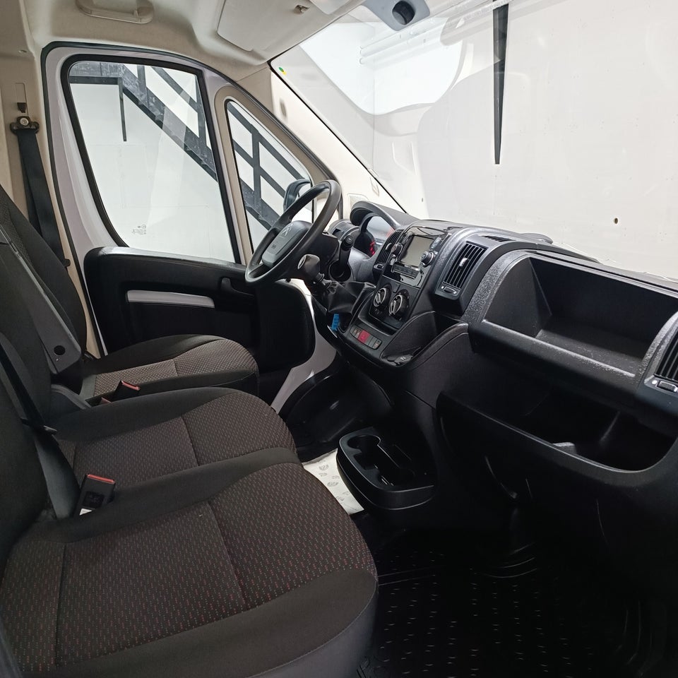 Citroën Jumper 33 2,2 BlueHDi 140 L3H2