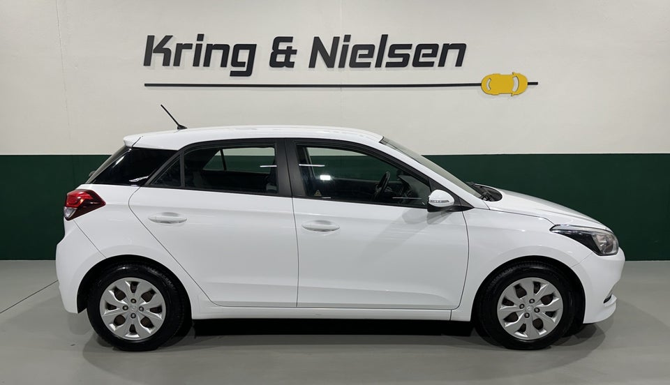 Hyundai i20 1,25 Trend 5d