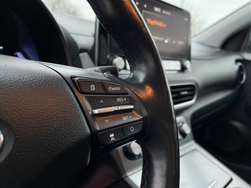 Hyundai Kona 64 EV Advanced Premium 5d